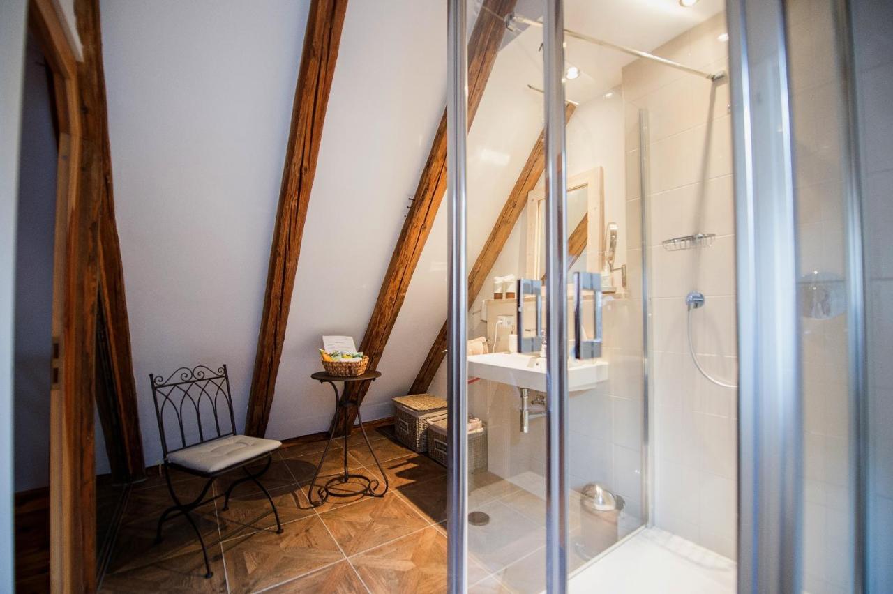 Goldgemaeuer Appartements Ochsenfurt Room photo